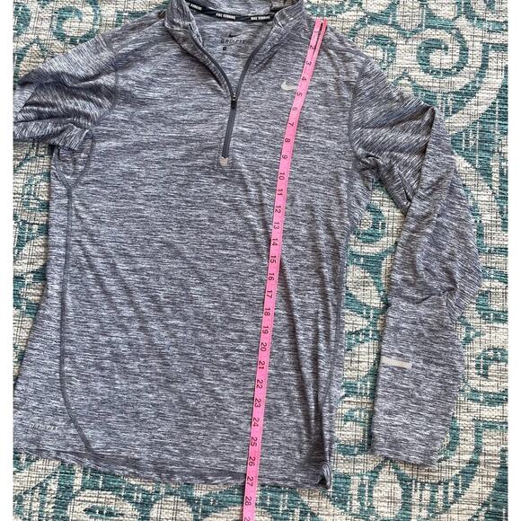 Nike Dri-FIT Black Cropped Workout Top - Women's Size S - Picture 4 of 11